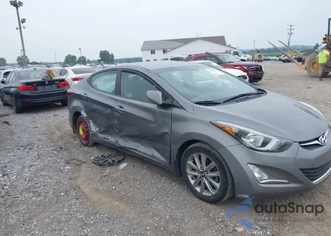 2014 Hyundai Elantra Se z USA, uszkodzony, nr VIN 5NPDH4AE3EH500174